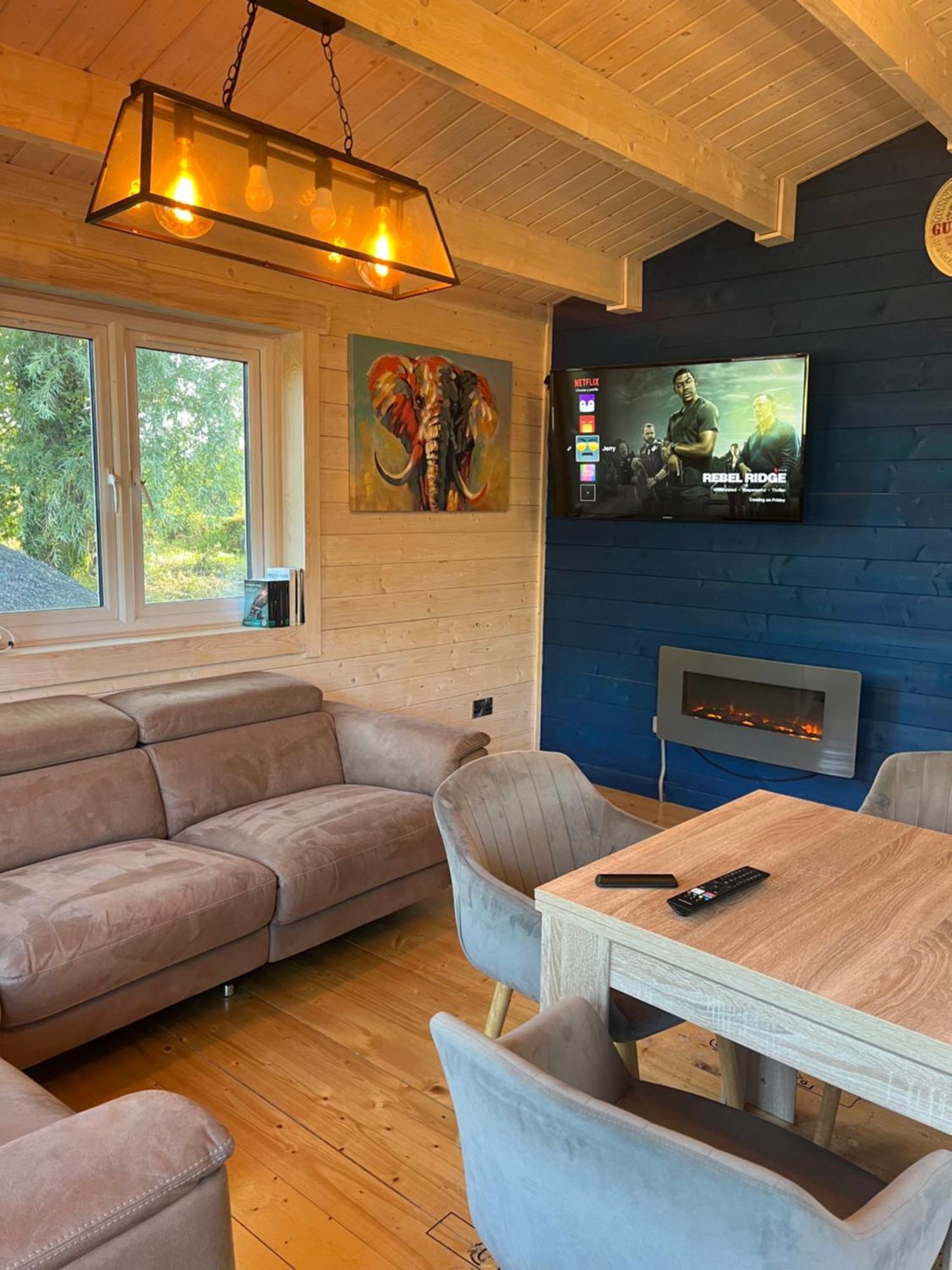 West Wicklow 5 Person Cabin Baltinglass Eksteriør billede